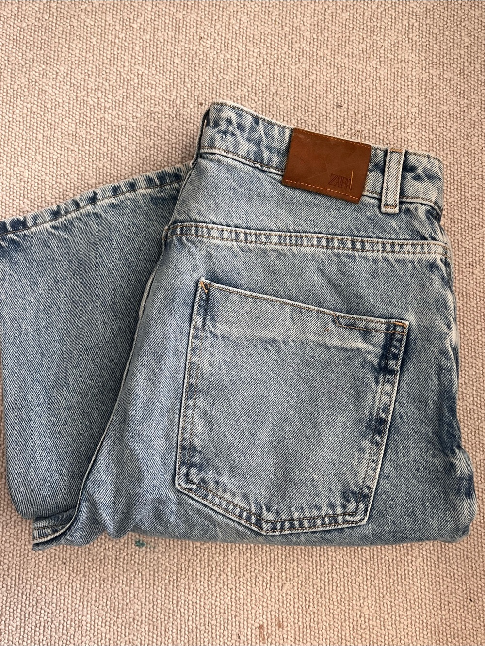 Zara Light Blue Straight Leg Women's Jeans